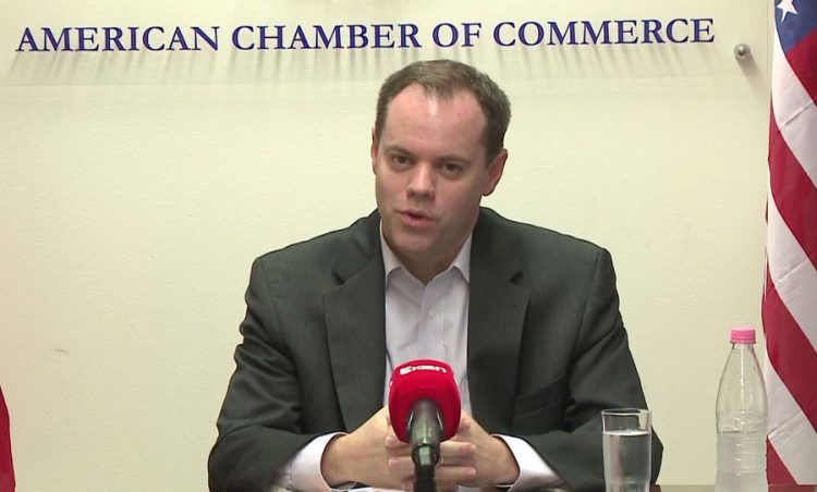 Crawford: Mcgonigal-Rama të lidhur me rusët, ja afera me naftën