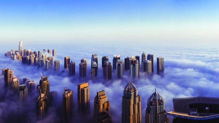 Të pasurit “braktisin” Tiranën, blejnë prona në Dubai, Greqi…