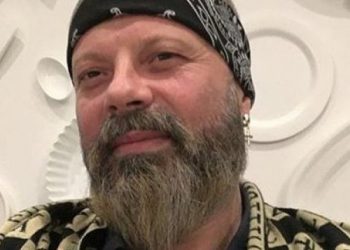 Rrëfimi prekës i Endri Priftit:Djalin e vogël kam një vit pa e parë