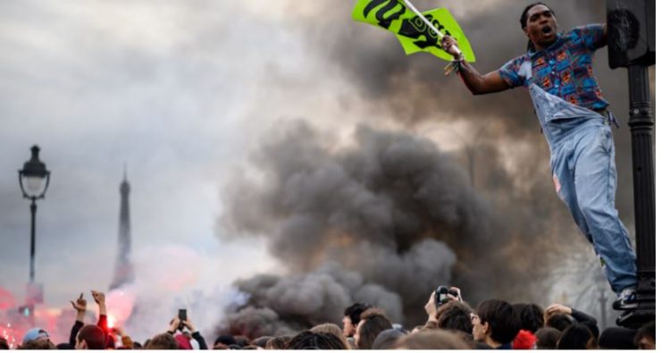 Mbi 200 të arrestuar në protestat kundër reformës së pensioneve