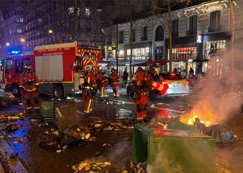 Vazhdojnë protestat dhe grevat kundër reformës në pensione