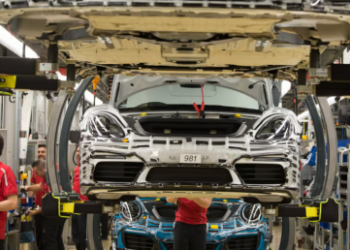 Shteti i BE-së bllokon ligjin kundër makinave emetuese të CO2