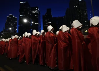 Protestë origjinale e aktivisteve në Izrael