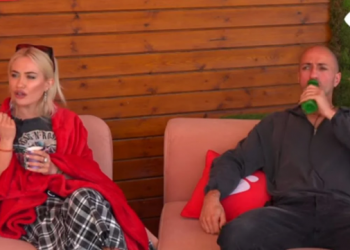 Kristi-Demishel: Po e mban mirë me të dyja anët