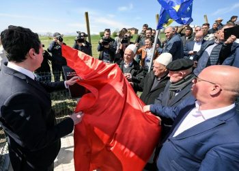 Kurti në Pastasel: Masakra, dëshmi e krimeve të Millosheviçit