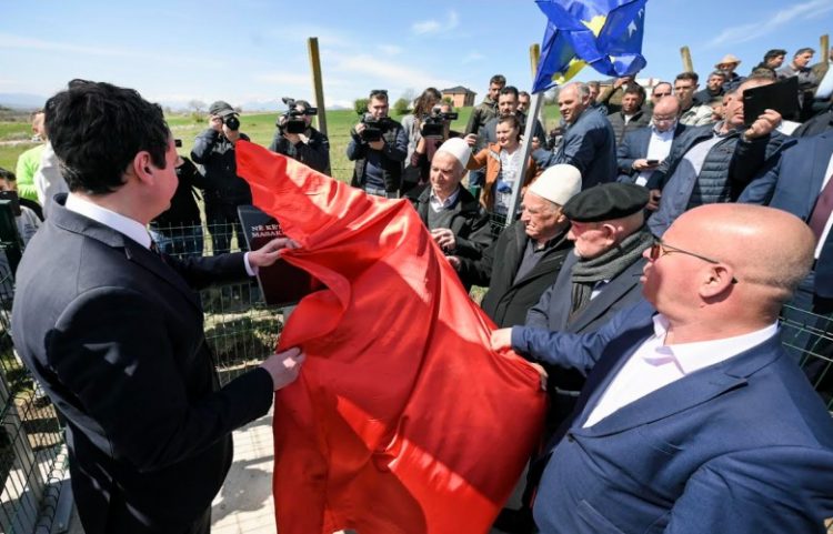 Kurti në Pastasel: Masakra, dëshmi e krimeve të Millosheviçit