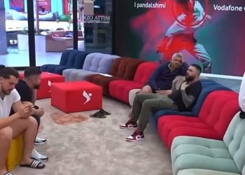 ‘Është kokëderr’, për kë e ka Lorenci?