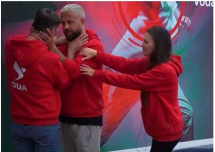 ‘M’u hiq sysh’, si agravoi debati mes Luizit dhe Armaldos