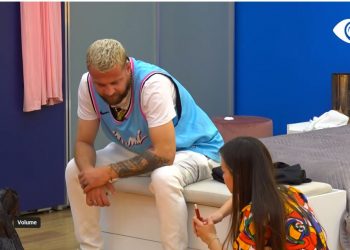 ‘Na vdiqe’, Kiara-Luizit: Po më shtrydh si leckë (VIDEO)