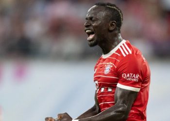 Mane tregon prapaskenën me Ronaldon dhe jo vetëm…