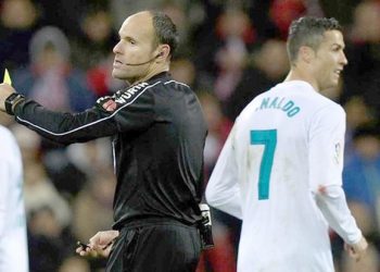 Emri i arbitrit të Al Nassr-Ittihad shkakton debat të egër