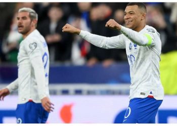 Mbappe me shokë shkatërrojnë Holandën