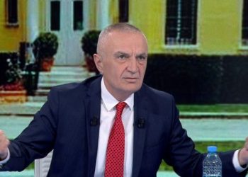 Meta: Basha më preu në besë, u shtri në këmbët e mia…