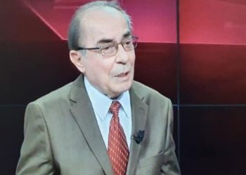 Ndërron jetë gazetari shqiptar