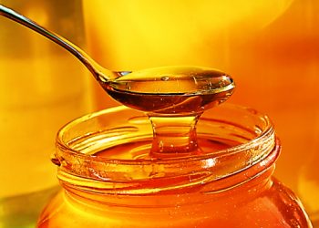 Si të kuroni lëkurën falë mjaltit, ja metodat