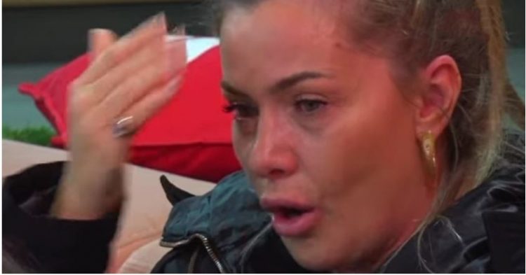 Olta Gixhari shpërthen në lot dhe kërkon të ikë nga BBVIP