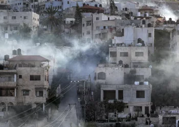 Forcat izraelite bastisin qytetin palestinez, tre civilë të vrarë