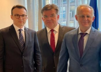 Bisedimet Kosovë-Serbi, ja kur do takohen dy kryenegociatorët