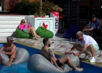 Momente humori në pishinën e BBVIP2