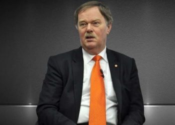 Bosch kritikon ashpër ambasadorin amerikan për Asosacionin