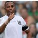 Arratiset Robinho, policia i shkon në shtëpi