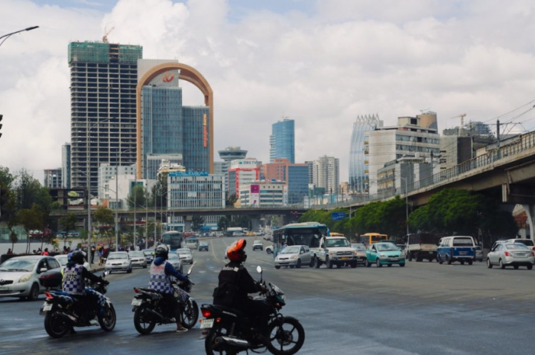 Shteti ku aktualisht është viti 2015