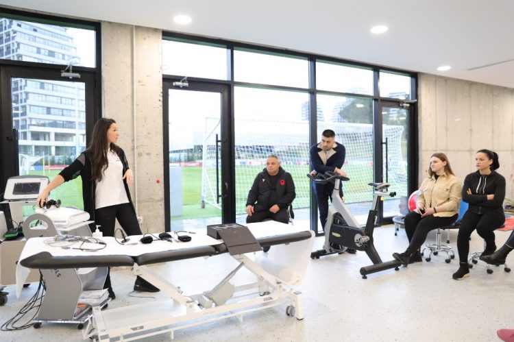 Gati Qendra e Rehabilitimit në FSHF, specialisti italian: Kushte moderne njësoj si Koverçano e Italisë!