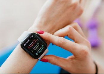 Smartwatch-ët Android më të mirë në treg (LISTA)