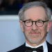 Steven Spielberg e shfrenon fantazinë: Duan të na fshehin UFO-t