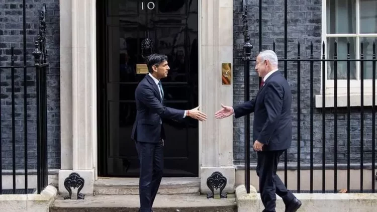 Netanyahu takohet me Sunak në mes të protestave