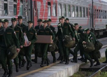 Lufta ka shkaktuar humbje, Rusia nis fushatën e rekrutimeve