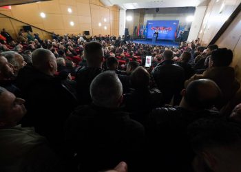 Berisha prezanton kandidatin e radhës: Zgjedhjet për fatin e vendit