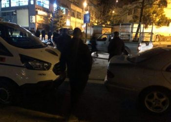 Aksident në Gramsh, përplasen dy makina