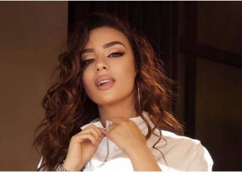 ‘Shpërthyese’! Xhensila na zbulon fotot e fundit në Bali