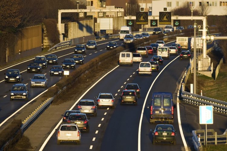 Zvicra miraton fondin gjigand për rrjetin rrugor