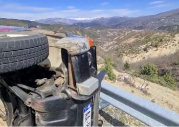 Përmbyset makina në aksin Pukë-Qelëz, 3 të plagosur