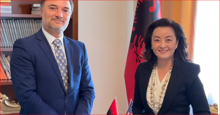 Pas takimit me Gjiknurin, Yuri Kim do takojë Alibeajn dhe Metën