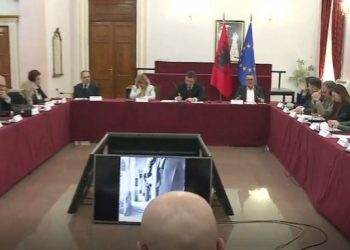 Alibeaj mbi lustracionin: Ish-sigurimsat të përjashtohen 15 vite…