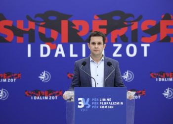 ‘Do rrisim pagat e mjekëve’, reagon Alimehmeti: Premtim bosh