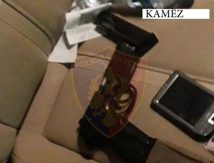 EMRI/ Qarkullonte me armë zjarri, arrestohet 41-vjeçari