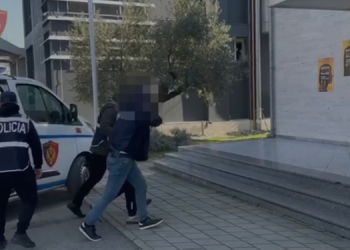 EMRI/ 20-vjeçari kapet me kallash, arrestohet