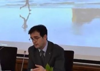 Dhunohet shefi i Europol Tirana, 23-vjeçari e godet me grushte