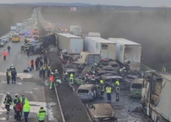 Aksident i rëndë automobilistik në autostradë