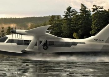 Prodhuesi i aeroplanëve elektrikë amfib merr porosinë e parë