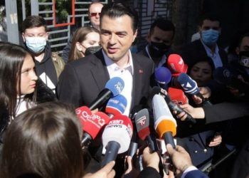 EurActiv: Fantazma e Bashës shfaqet përpara zgjedhjeve