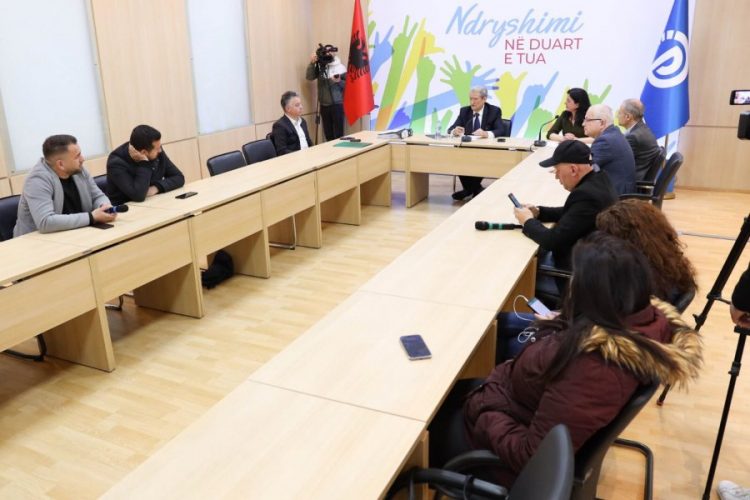 Kandidatët e Alibeajt, Berisha: Vegla mjerane të Ramës