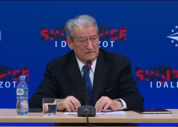 Berisha akuzon Yuri Kim: Bëri gjithçka për të shkatërruar PD-në