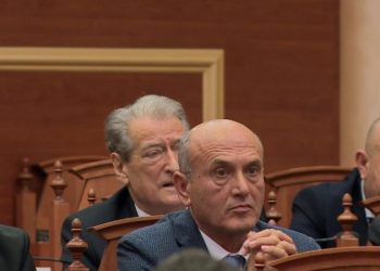Berisha akuzon kryeministrin Rama, Nikolla i pret fjalën
