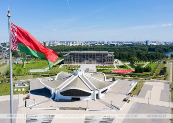 Dënohet me 3 vjet burg, opozita e cilëson farsë gjyqin ndaj gazetarit