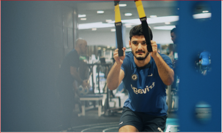 VIDEO/ I gatshëm për kombëtaren? Broja rikthehet në stërvitje